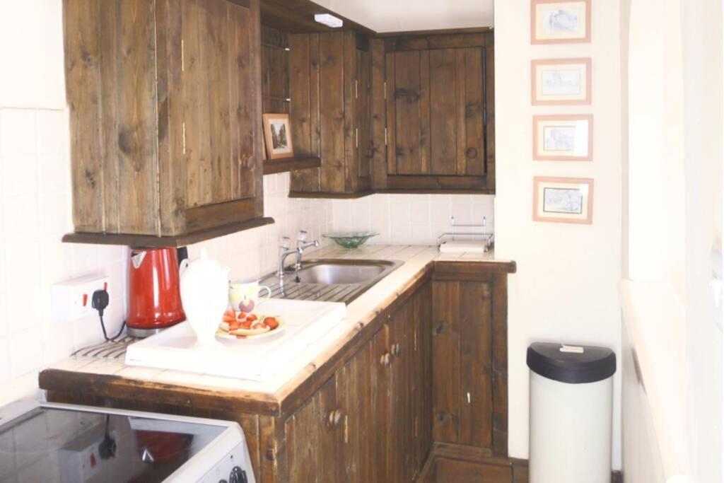 Kikas Cottage, Rear 89 Church Street, White Horse Yard Whitby Ngoại thất bức ảnh